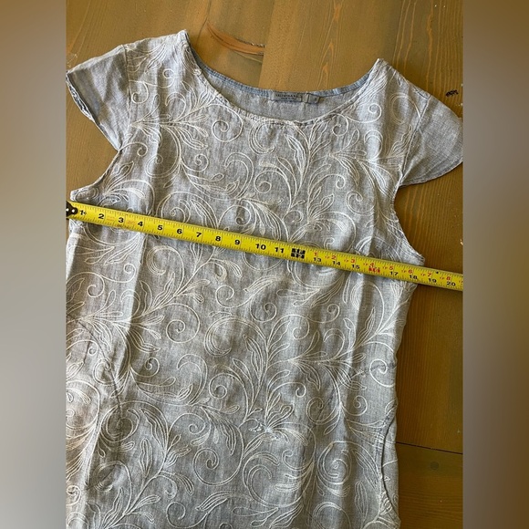 Italian Linen Blue Embroidered Dress Size Medium - Picture 6 of 9